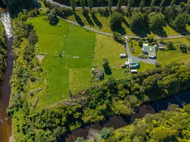 1693 Ruatiti Road, Ruatiti