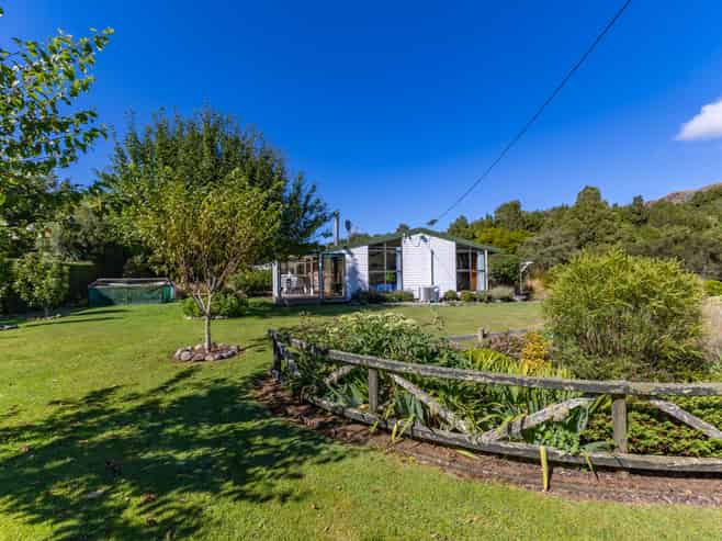 1693 Ruatiti Road, Ruatiti