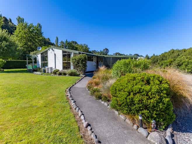 1693 Ruatiti Road, Ruatiti