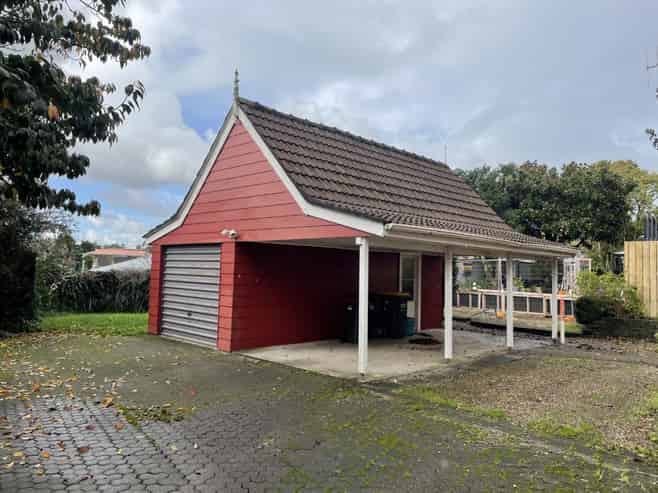 53 Poaka Avenue, Dinsdale