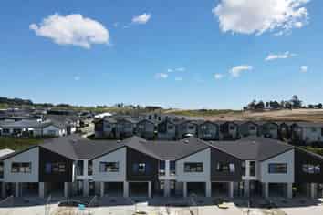 27 Purua Street, Milldale