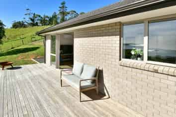 143 Martins Bay Road, Mahurangi East