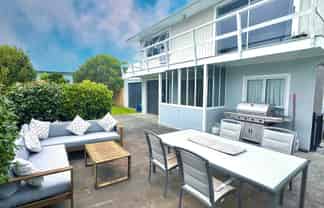 284 One Tree Point Road, One Tree Point