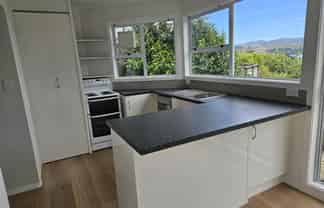 54a Mana View Road, Mana