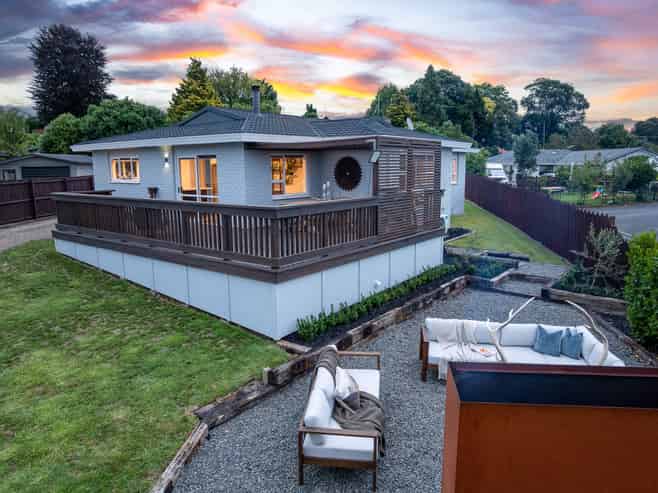 37 Sheridan Crescent, Cambridge