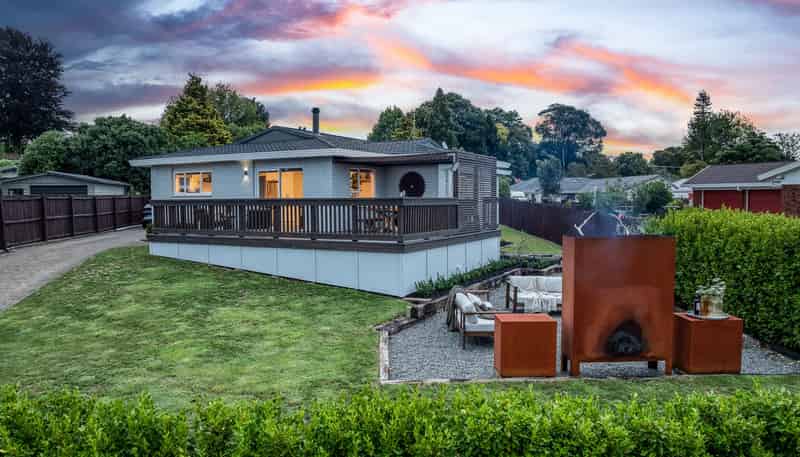 37 Sheridan Crescent, Cambridge