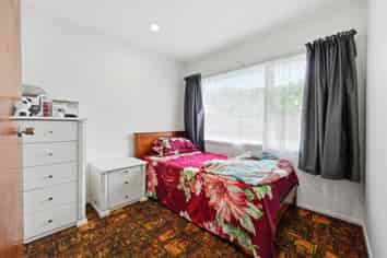 14 Meadowcourt Drive, Manukau