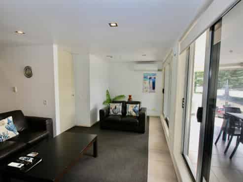 1B/8 The Esplanade, Whitianga