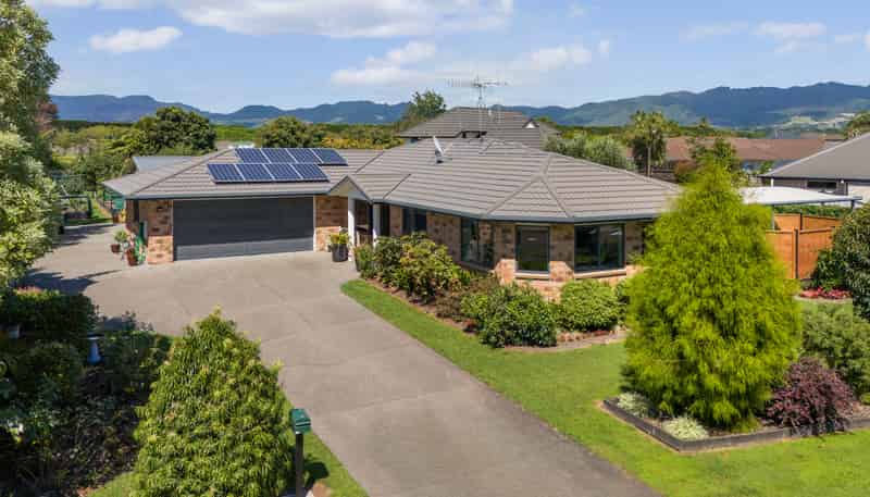 2 Bransley Grove, Katikati