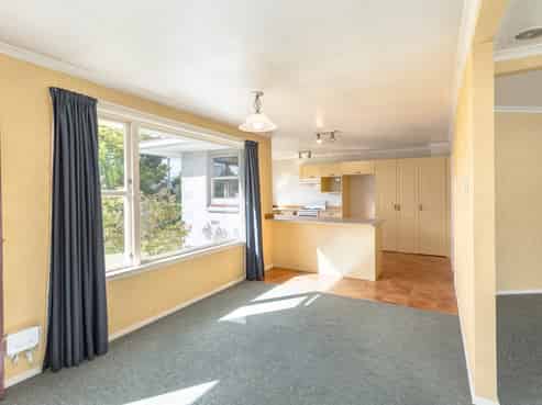 13 Armstrong Avenue, Carterton