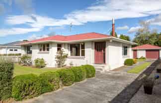 13 Armstrong Avenue, Carterton