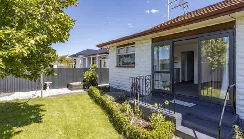27A Bank Street, Amberley