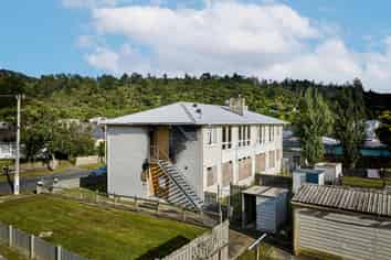 2-8 Hanson Grove, Stokes Valley