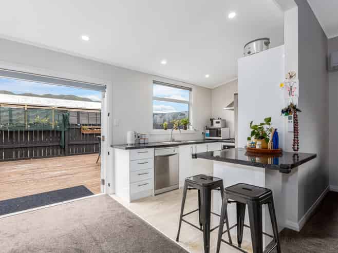 104 Randwick Road, Moera