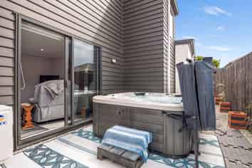 13/15 Onukutara Place, Huntington