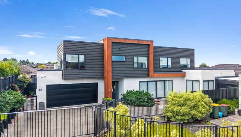 13/15 Onukutara Place, Huntington