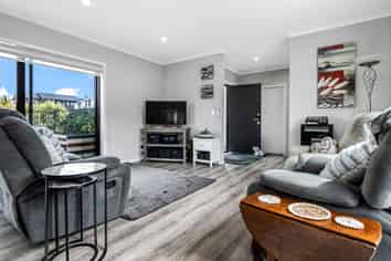 13/15 Onukutara Place, Huntington