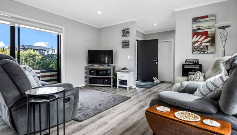 13/15 Onukutara Place, Huntington