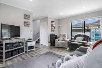 13/15 Onukutara Place, Huntington