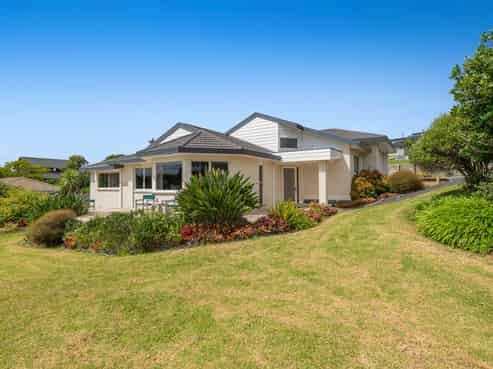 1 Grovenor Drive, Orewa