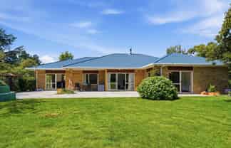 989 Two Chain Road, Swannanoa