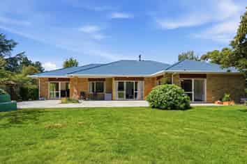 989 Two Chain Road, Swannanoa