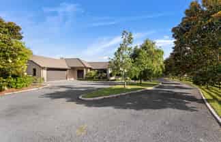 921 Gordonton Road, Gordonton