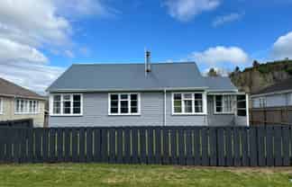 14 Takahe Street, Taihape and Surrounds