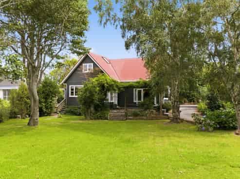 3-5 Rewa Road, Raumati Beach