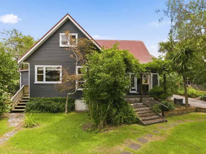 3-5 Rewa Road, Raumati Beach