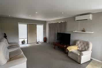 2/7 Anna Watson Road, Half Moon Bay