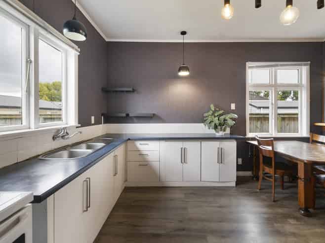 65 Botanical Road, Takaro