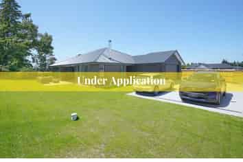 21B Foster Place, Amberley