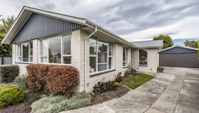 11 Bowie Drive, Woodend