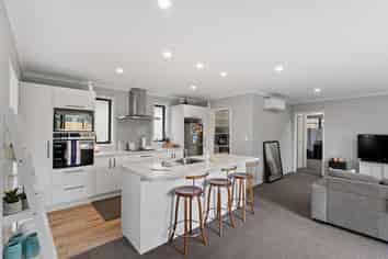 4, 4a, 4b Margaret Street, Putaruru