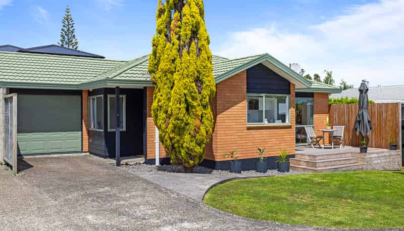 678B Te Atatu Road, Te Atatu Peninsula