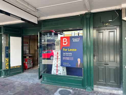 Napier CBD retail leasing gem