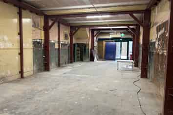 Napier CBD retail leasing gem