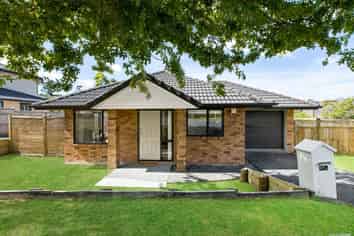 37A Lake Panorama Drive, Henderson