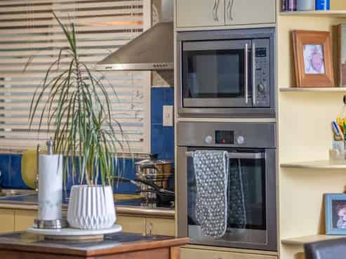 73 Clayton Road, Mangakakahi