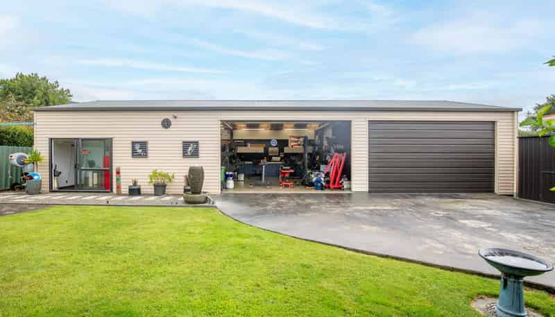 73 Clayton Road, Mangakakahi