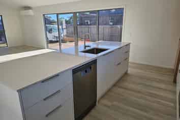 16 Marine Corps Drive, Masterton