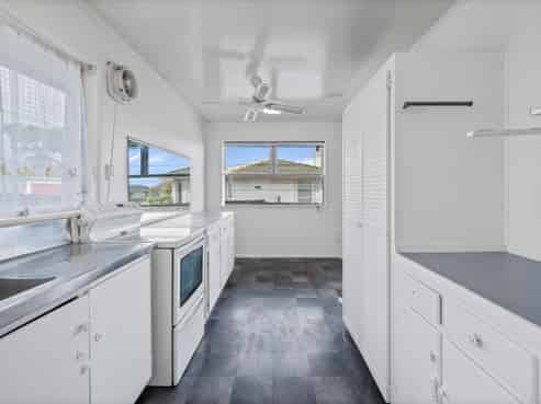 18 Wordsworth Road, Manurewa