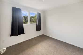 4  Cresta Place , Onerahi