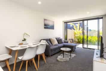 3/323 Lincoln Road, ADDINGTON