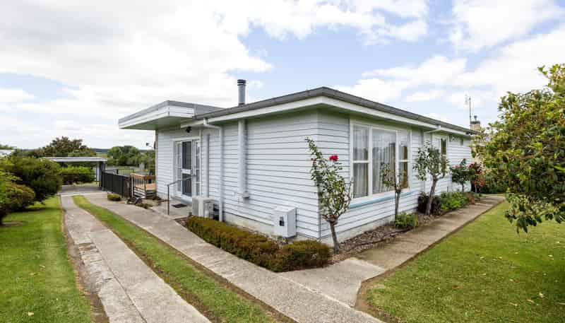 12 Pirongia  Road, Te Awamutu