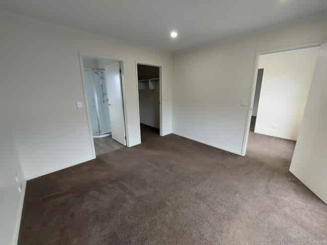 215F Massey Street, Frankton