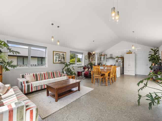 14 Francis Lane, Lake Hawea