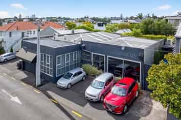 THE PERFECT PARNELL SHOWROOM
