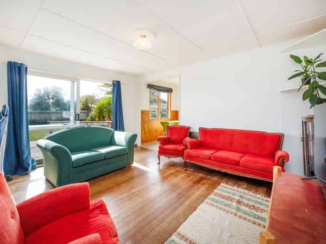 143 Rangiora Avenue, Roslyn